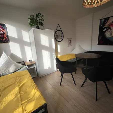 Blue Chili 21-3 - 3 Schlafzimmer - 7 Betten - Balkon * Magdebourg